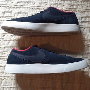 Nike SB Blazer Vapor Zoom Red White Blue Skate 11